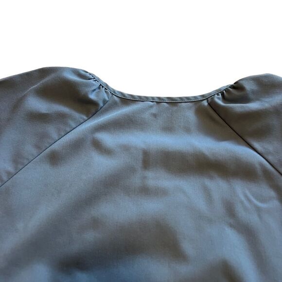 Grey’s Anatomy by Barco Blue Scrub Top w/ Embroidered Details. Sz XS. Great Cond - Picture 8 of 13